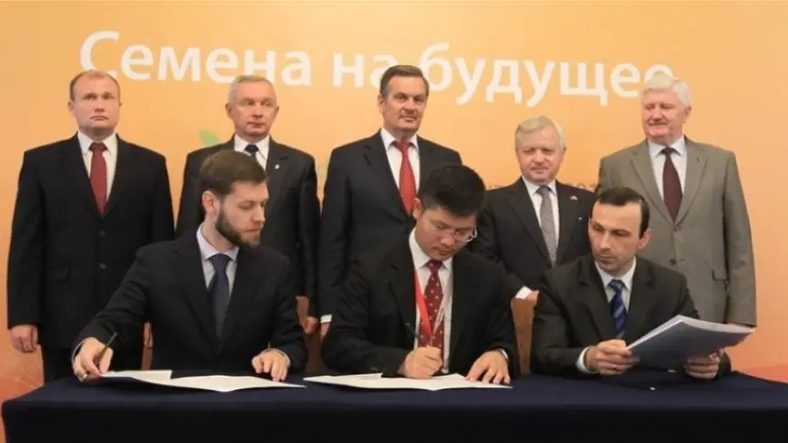 Корпорация Huawei подписала меморандум о развитии сотрудничества с министерствами образования и связи Беларуси 