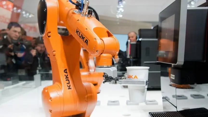 Китайская корпорация Midea увеличила свою долю в KUKA до 94,55%